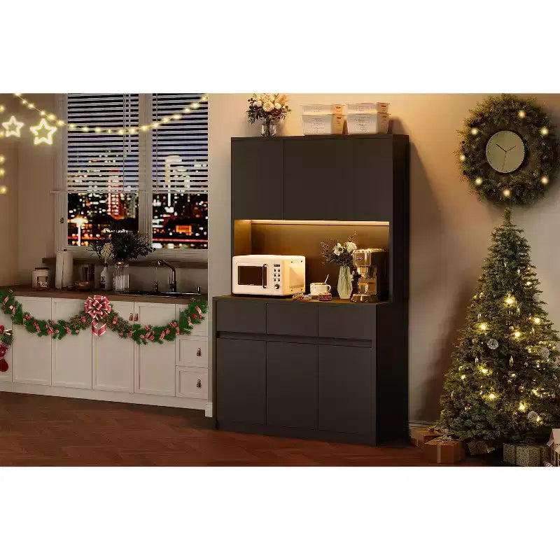 Armoire de cuisine garde-manger de style ferme de 178 cm de haut avec éclairage LED, support pour micro-ondes et tiroirs – Noir / Gris / Blanc